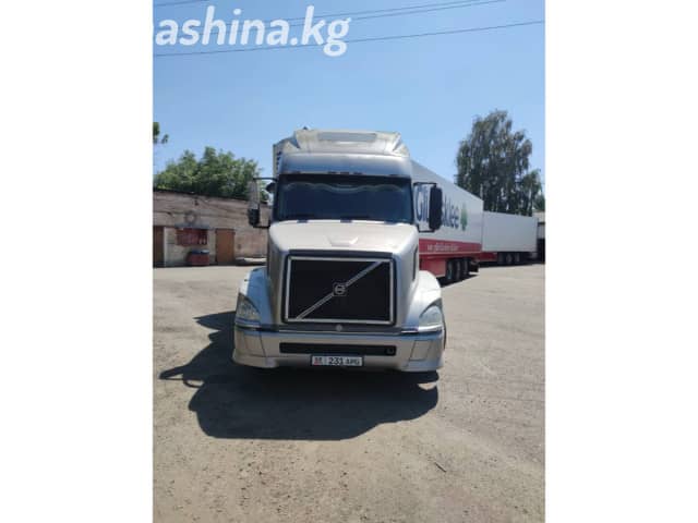Volvo VNL