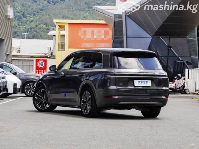 LiXiang L9 Рестайлинг 1.5hyb AT 4WD