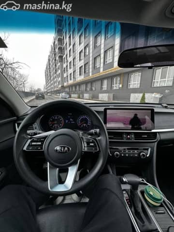 Kia K5 II 2.0 AT