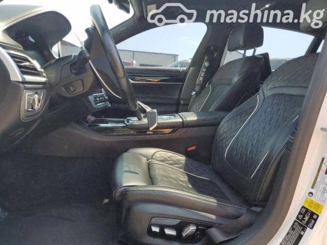 Alpina B7 G12 Рестайлинг 4.4 AT 4WD