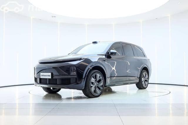 LiXiang L9 Рестайлинг 1.5hyb AT 4WD
