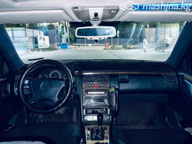 Mercedes-Benz E-Класс II (W210, S210) 420 4.2 AT