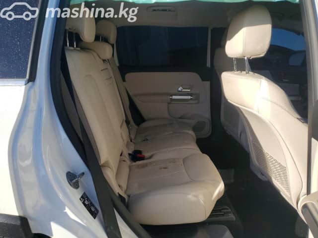 Mercedes-Benz GLB I (X247) 250 2.0 AMT 4WD