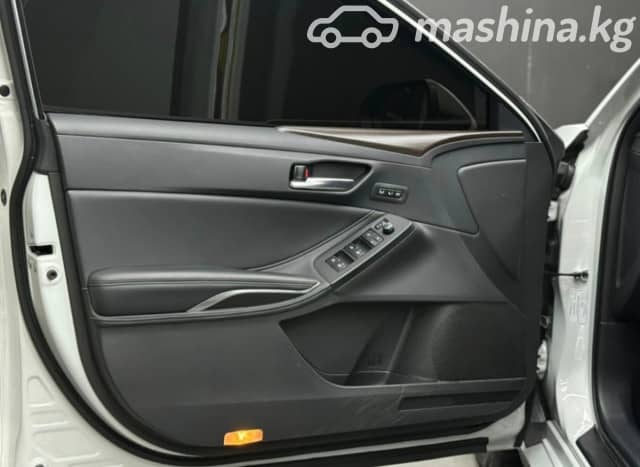 Toyota Avalon V 2.5hyb CVT