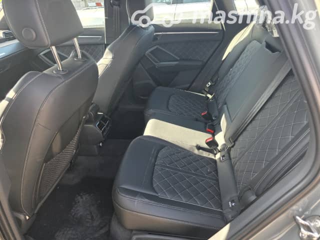 Audi Q3 II (F3) 45 TFSI 2.0 AT 4WD