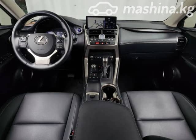 Lexus NX I Рестайлинг 300h 2.5hyb CVT 4WD