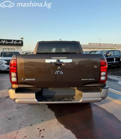 Mitsubishi L200 VI 2.4d AT 4WD