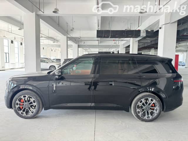 Lynk & Co 900 1.5hyb AT 4WD