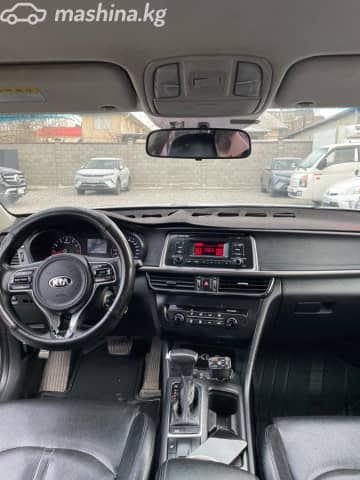 Kia K5 II 2.0 AT