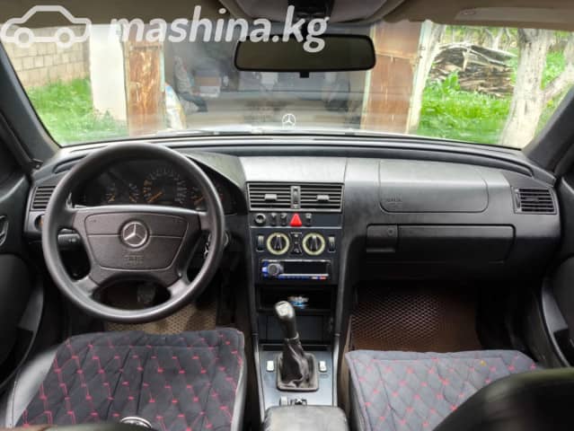 Mercedes-Benz C-Класс I (W202) Рестайлинг 180 1.8 MT