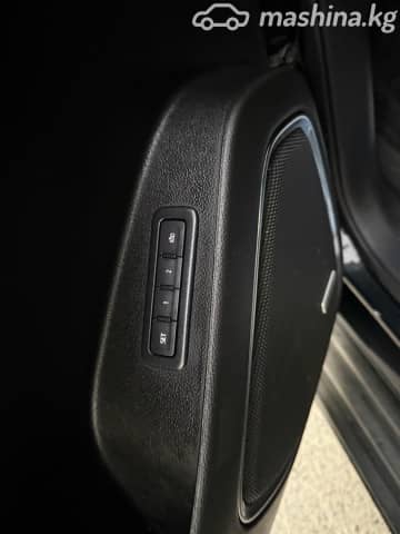 Chevrolet Suburban XI 5.3 AT 4WD