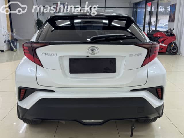 Toyota C-HR I Рестайлинг 2.0 CVT