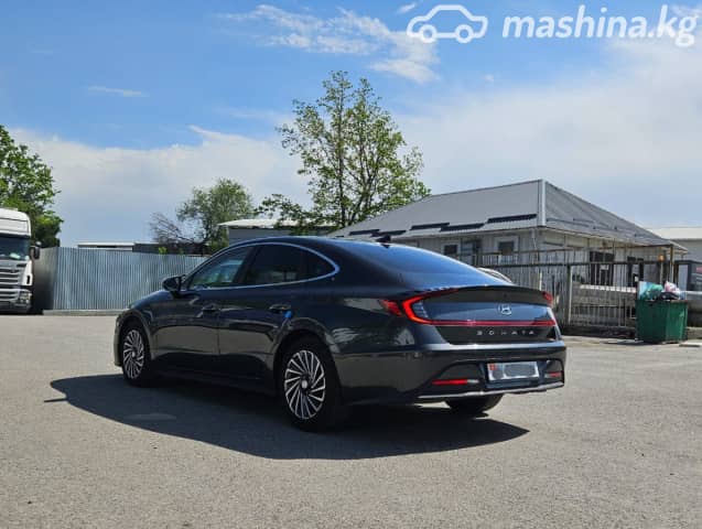 Hyundai Sonata VIII (DN8) 2.0 AT