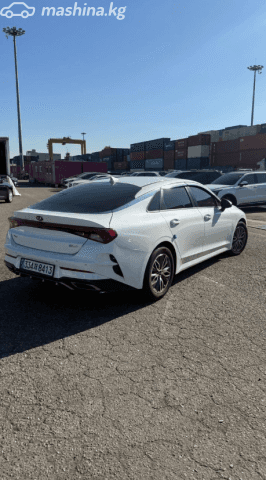 Kia K5 III 2.0hyb AT