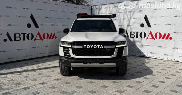 Toyota Land Cruiser 300 Series 3.5 AT 4WD