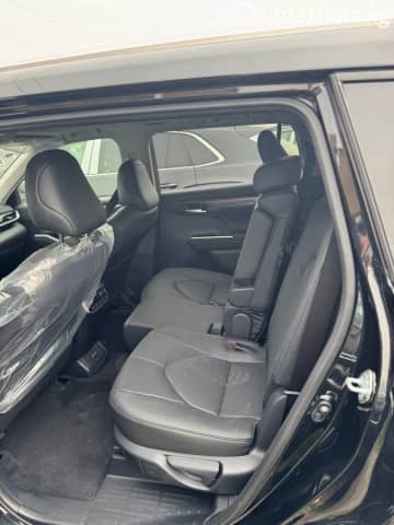 Toyota Highlander IV (U70) 2.0 AT 4WD