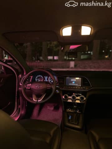 Hyundai Avante VI Рестайлинг 1.6 CVT
