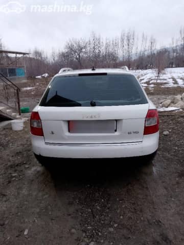 Audi A4 II (B6) 2.5d MT