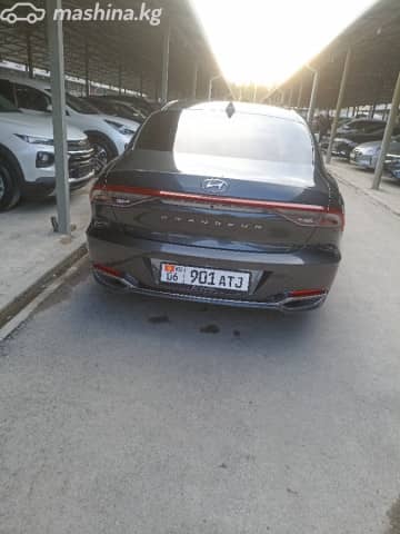 Hyundai Grandeur VI Рестайлинг 2.4hyb AT
