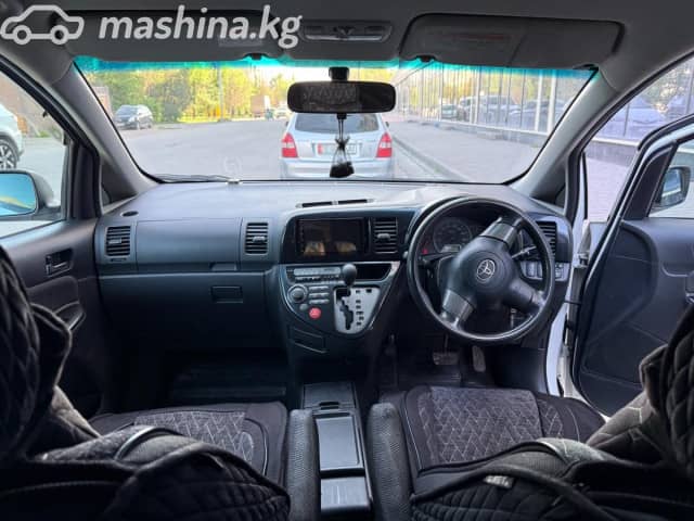 Toyota Wish I Рестайлинг 1.8 AT