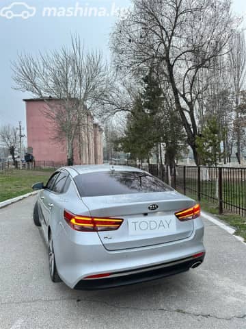 Kia K5 II 2.0 AT