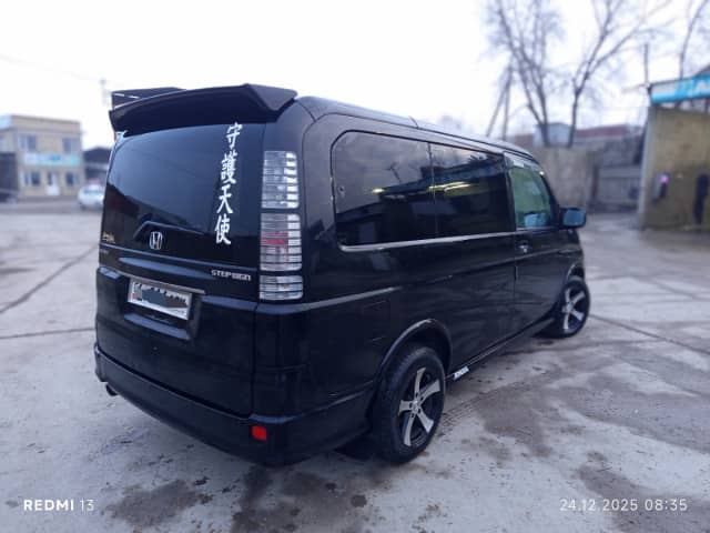 Honda Stepwgn II Рестайлинг 2.0 AT