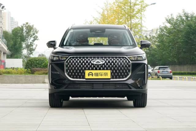 Chery Tiggo 8 I Рестайлинг 1.5 AMT