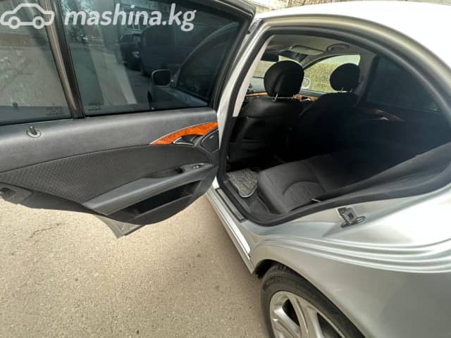 Mercedes-Benz E-Класс III (W211, S211) Рестайлинг 200 2.2d MT
