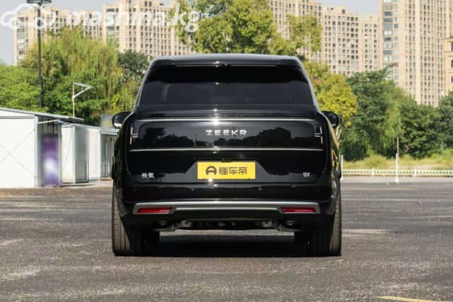 Zeekr 9X 2.0hyb AT 4WD