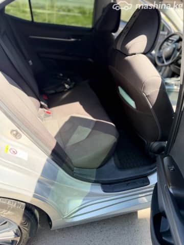 Toyota Camry VIII (XV70) 2.5 AT