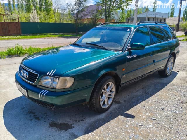 Audi A6 I (C4) 2.6 MT