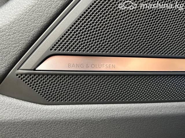 Audi RS 6 IV (C8) performance 4.0 AT 4WD