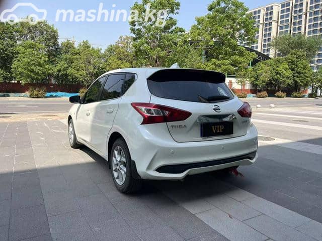 Nissan Tiida II (China Market) 1.6 CVT