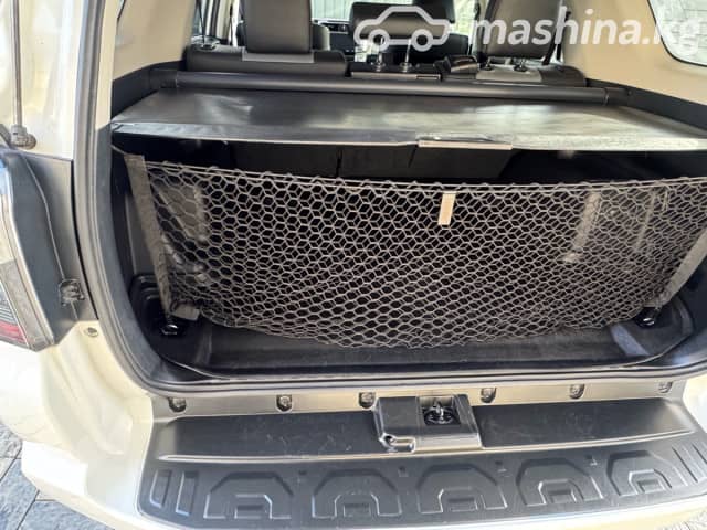 Toyota 4Runner V Рестайлинг 4.0 AT 4WD