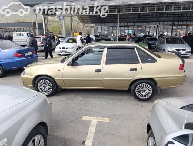 Daewoo Nexia I Рестайлинг 1.6 MT