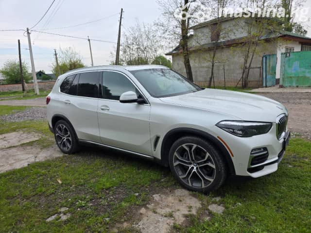 BMW X5 IV (G05/G18) 40i 3.0 AT
