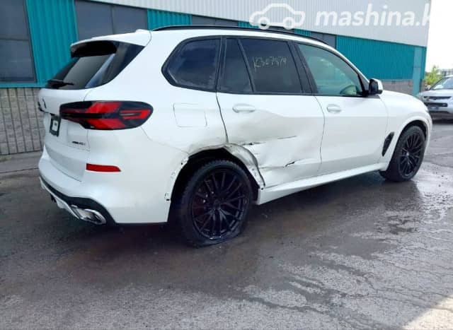 BMW X5 IV (G05/G18) Рестайлинг 40i 3.0 AT 4WD