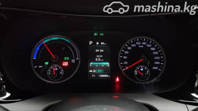 Kia K5 III 2.0hyb AT