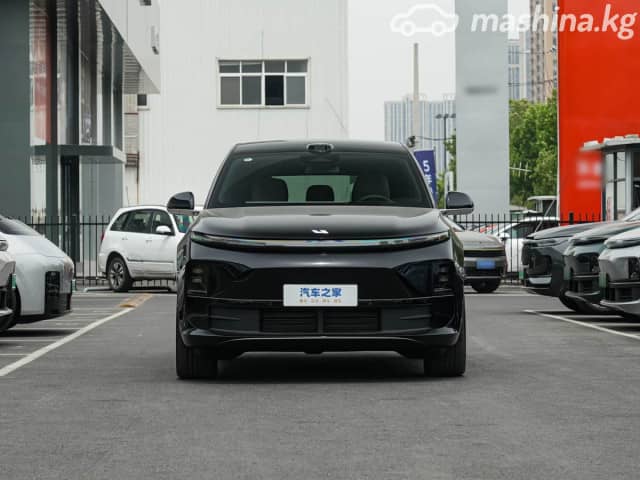 LiXiang L6 1.5hyb AT 4WD