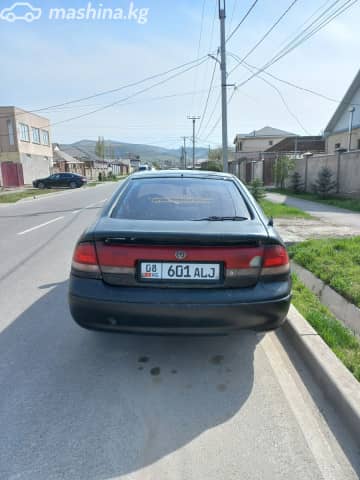Mazda Cronos 1.8 MT