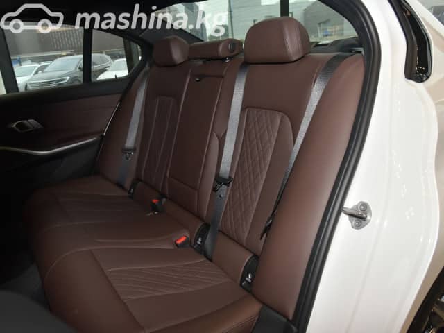 BMW 3 серии VII (G2x) Рестайлинг 2 330i xDrive 2.0 AT 4WD