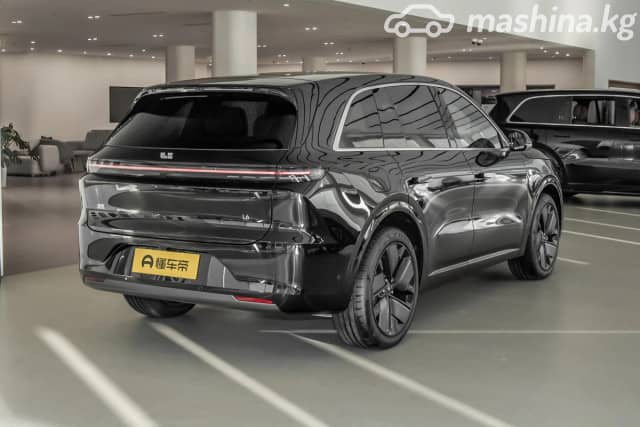 LiXiang L6 1.5hyb AT 4WD