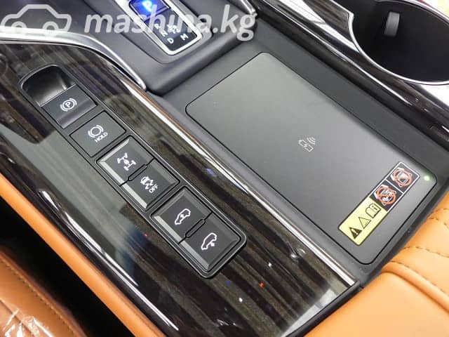 Lexus LX IV 700h 3.5hyb AT 4WD