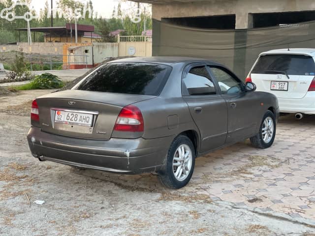 Daewoo Nubira II 1.6 MT