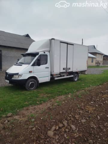 Mercedes-Benz Бортовой (4х2)