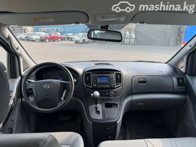 Hyundai Starex (H-1) II Рестайлинг 2 2.5d AT
