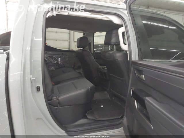 Toyota Tundra III CrewMax 3.5 AT 4WD