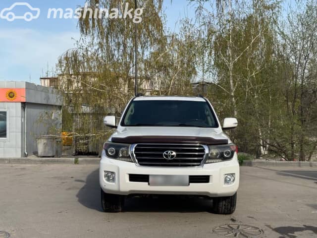 Toyota Land Cruiser 200 Series 5.7 AT 4WD