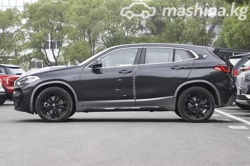 BMW X2 II (U10) sDrive18i 1.5 AMT