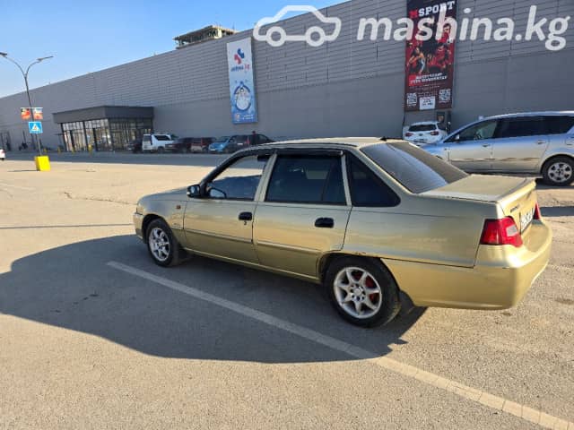 Daewoo Nexia I Рестайлинг 1.6 MT